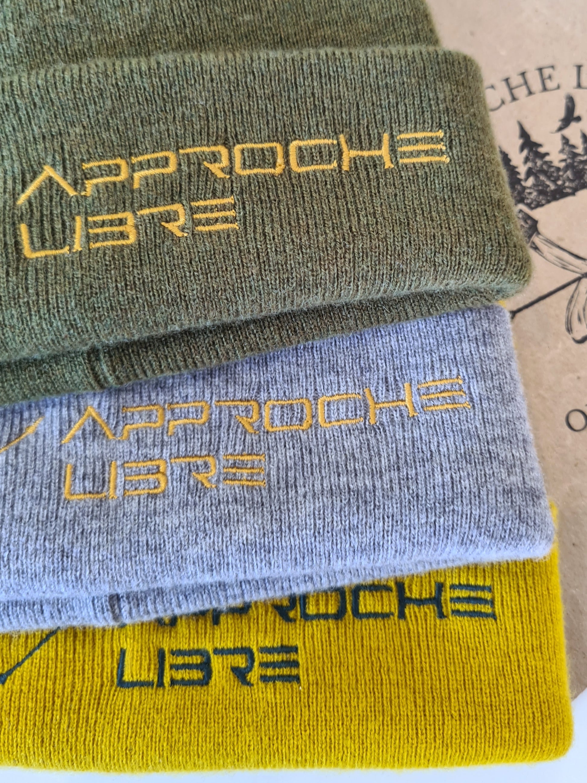 100% Mérinos. Bonnets de laine pour vivre dehors en liberté.