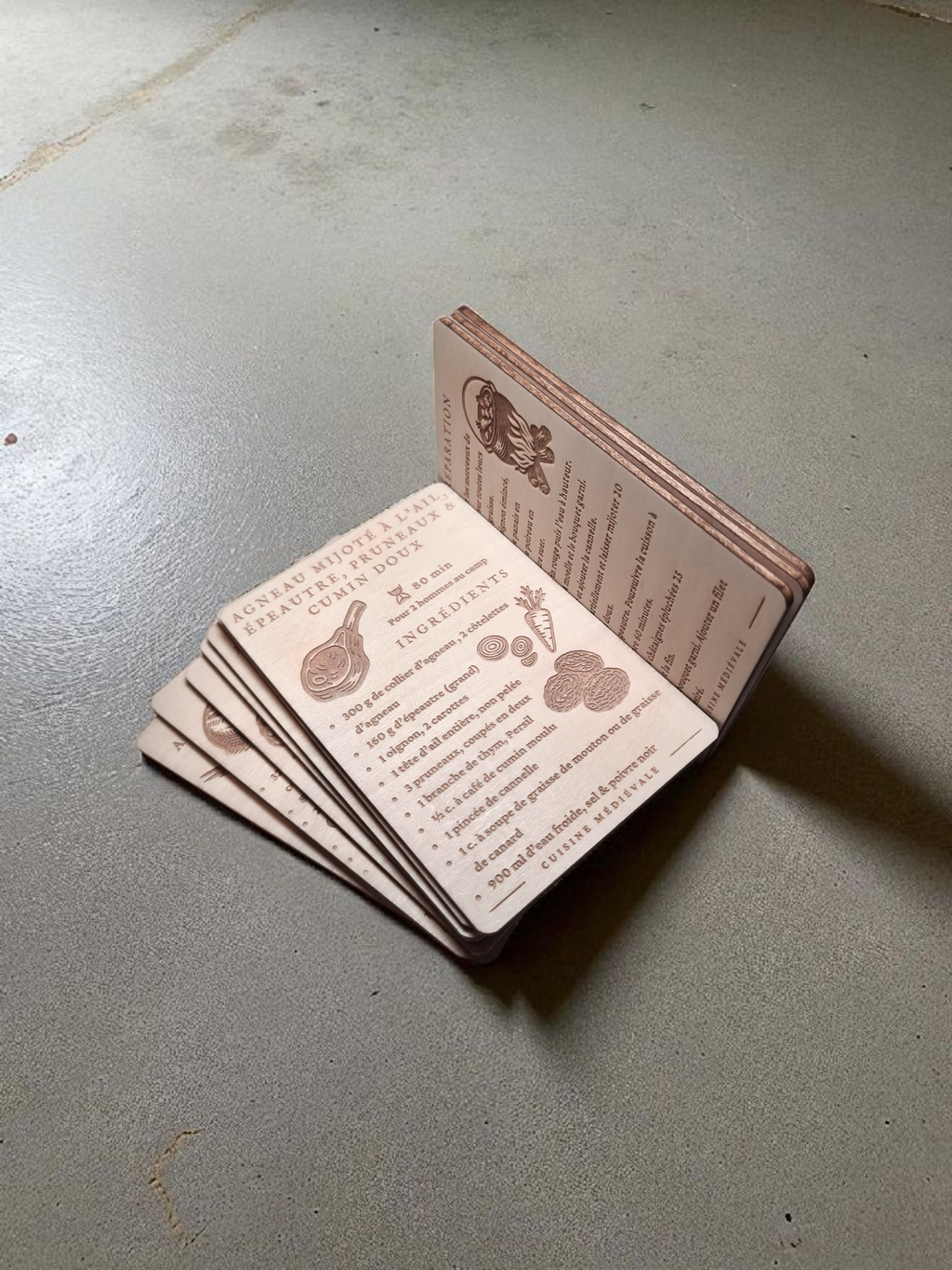 Coffret Approche Libre recettes médiévales pour bivouac et bushcraft.