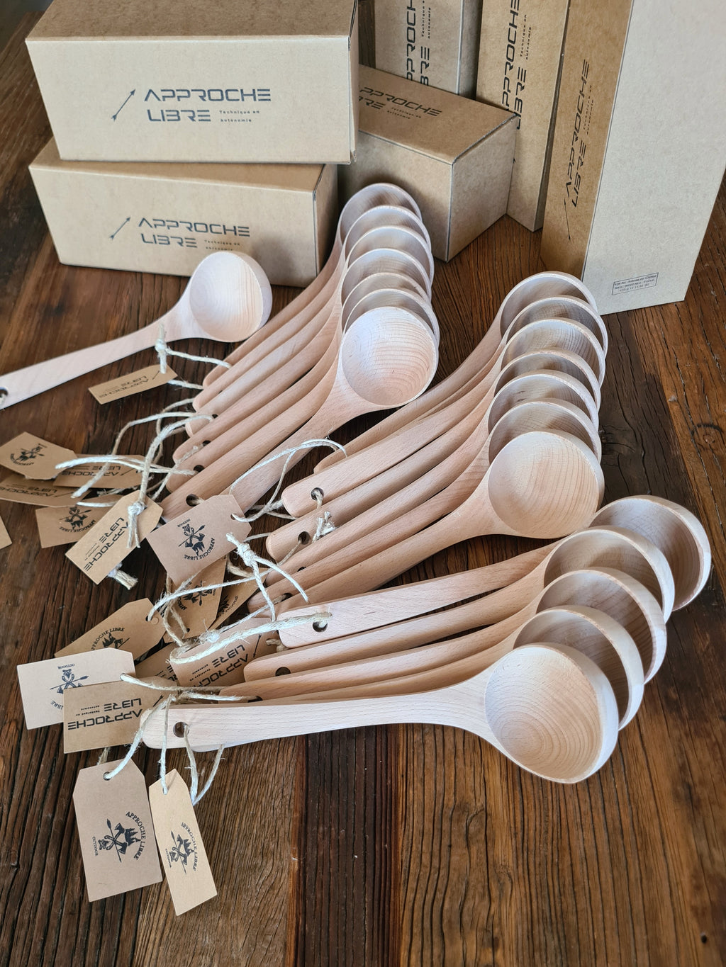 Ensemble de louches en bois naturel pour cuisiner. 100 % Écologique !